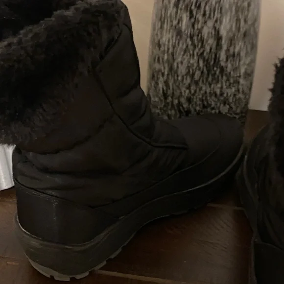 Pajar Canada Kimmi Nylon Insulated Winter Boots With Ice Grippers Size 5/5.5 - Picture 11 of 15